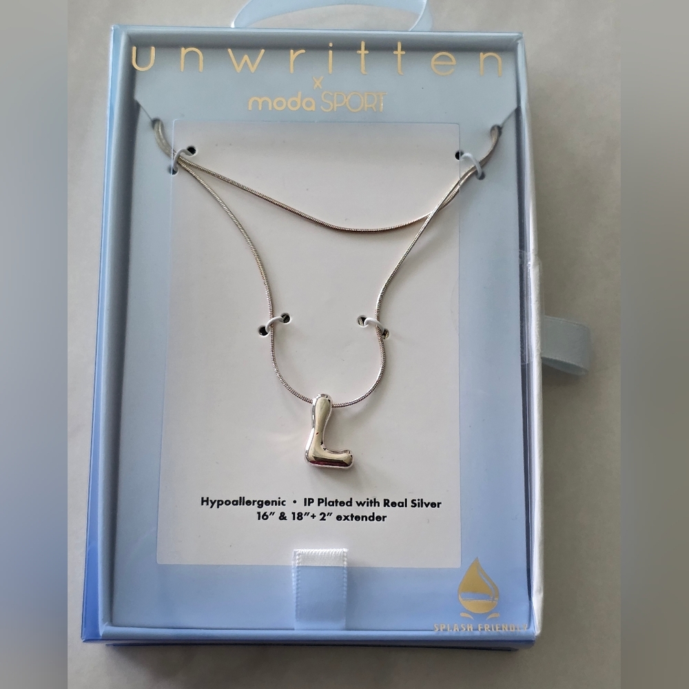 Unwritten Silver 'L' Pendant Necklace Women New
